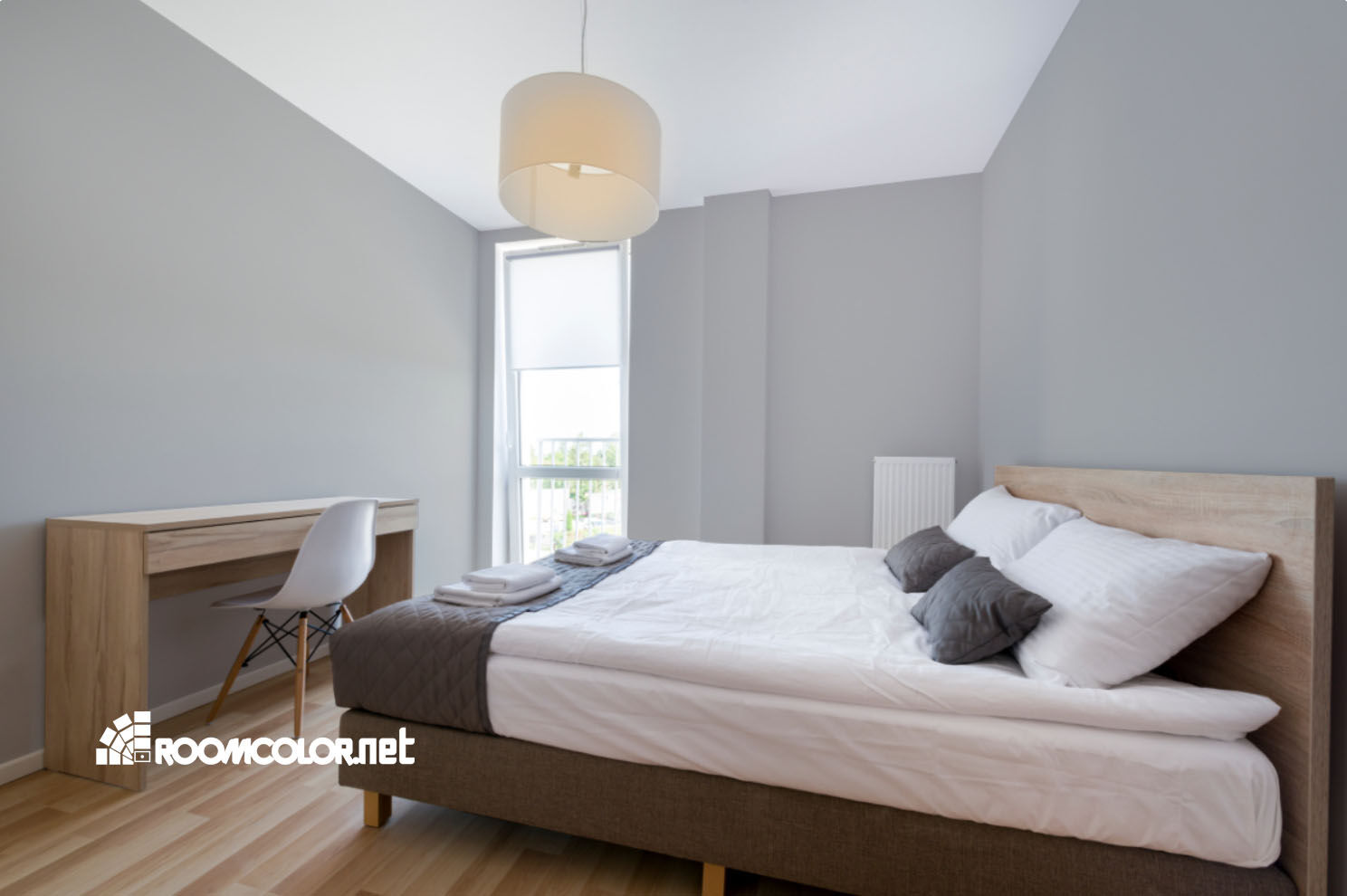 Dulux 00NN 62/000