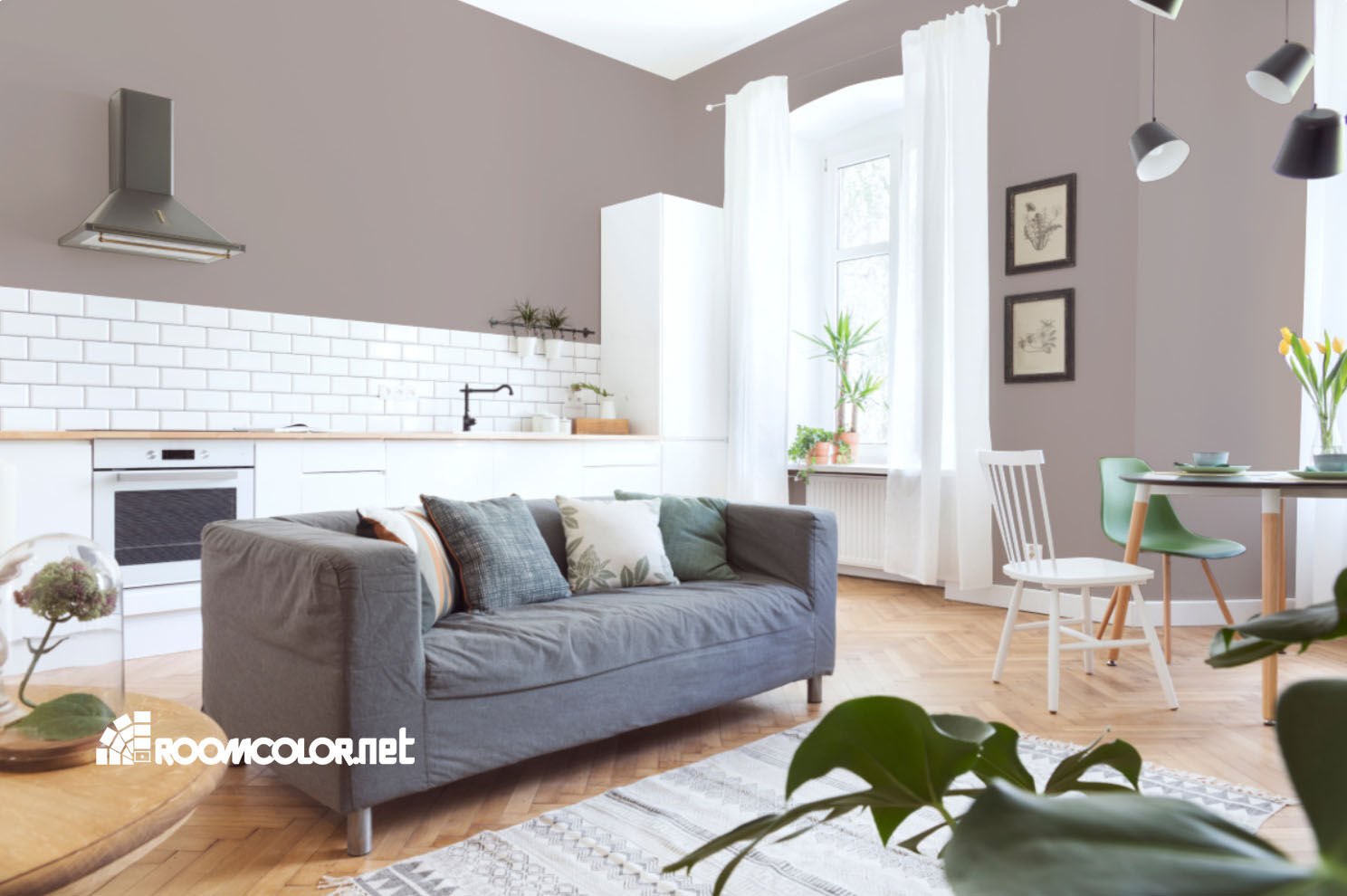 Dulux 30YR 40/061