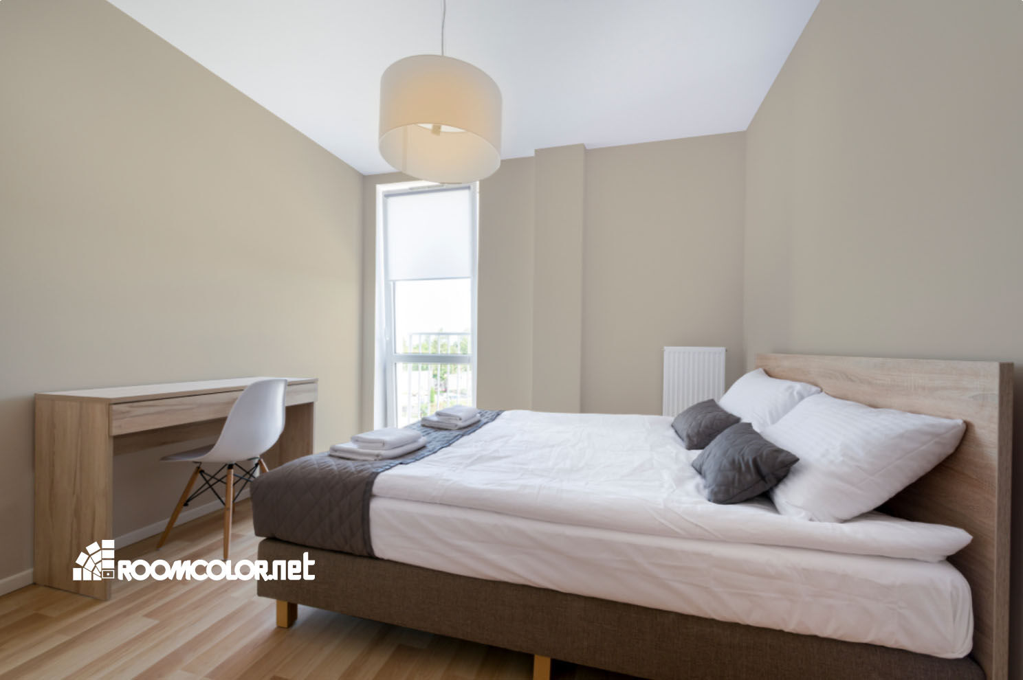 Dulux 33YY 65/106