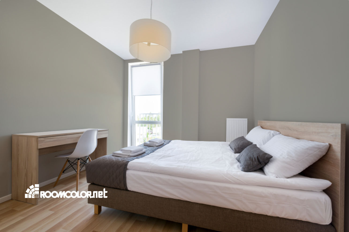 Dulux 54YY 46/065