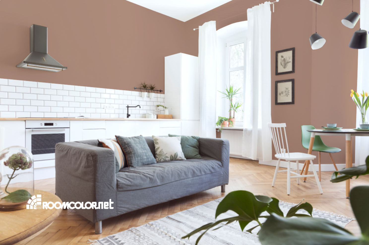 Dulux 57YR 32/176