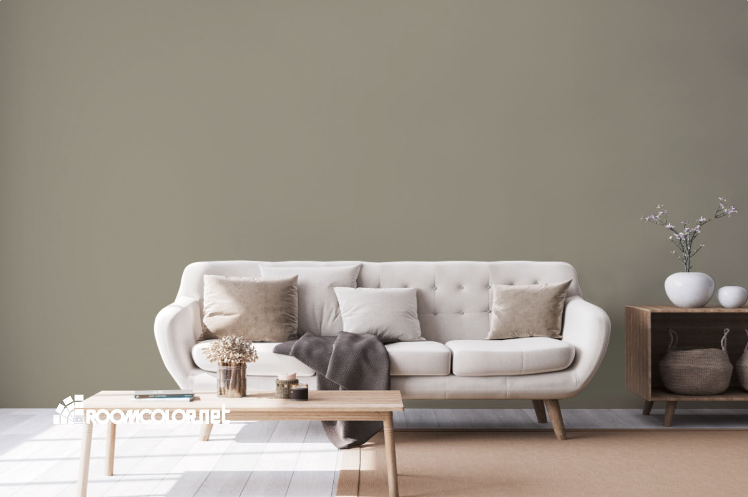 Dulux 64YY 39/108