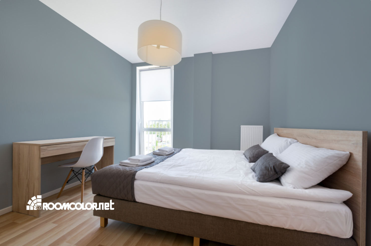 Dulux 70BG 40/050