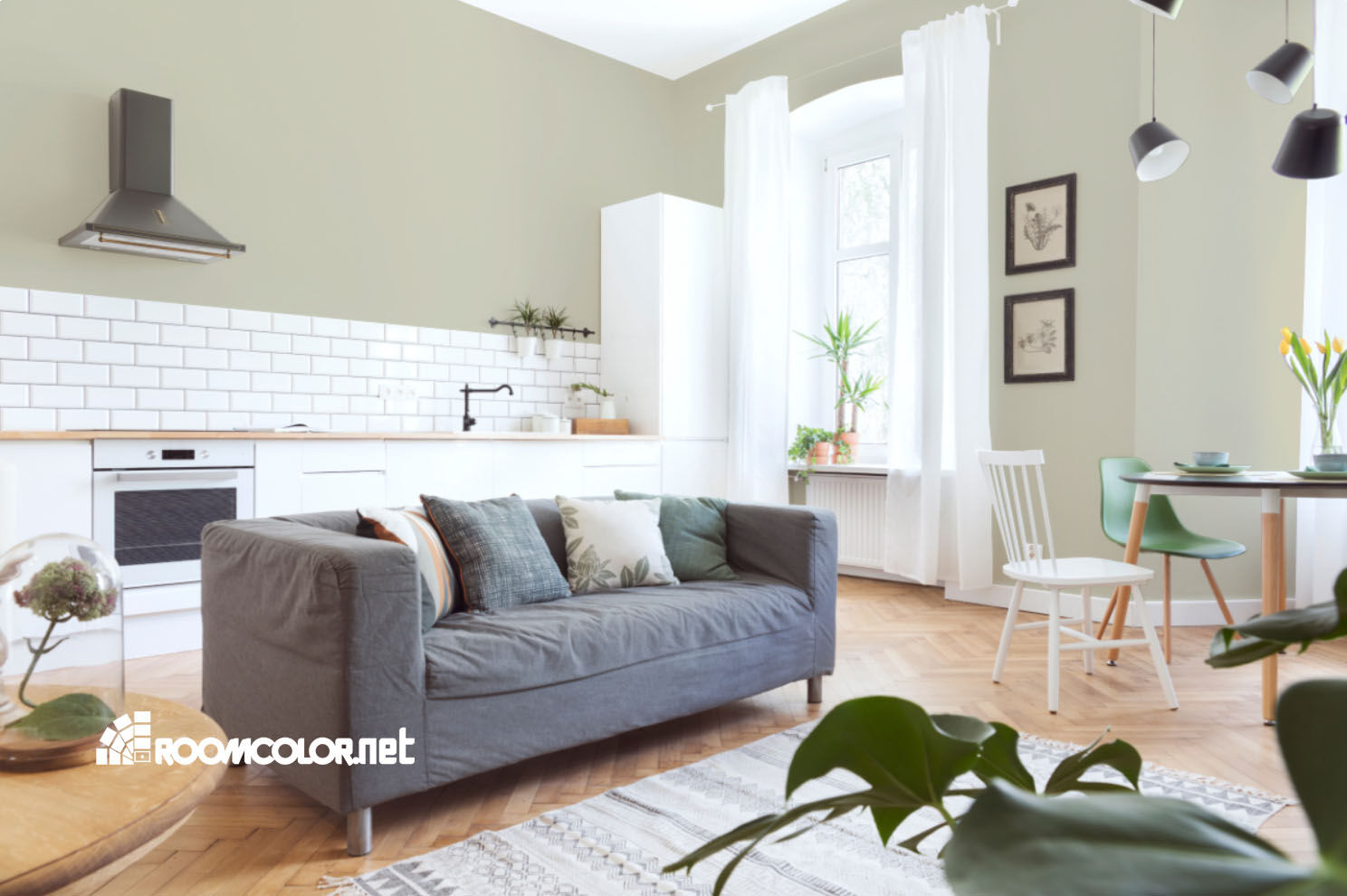 Dulux 70YY 65/090