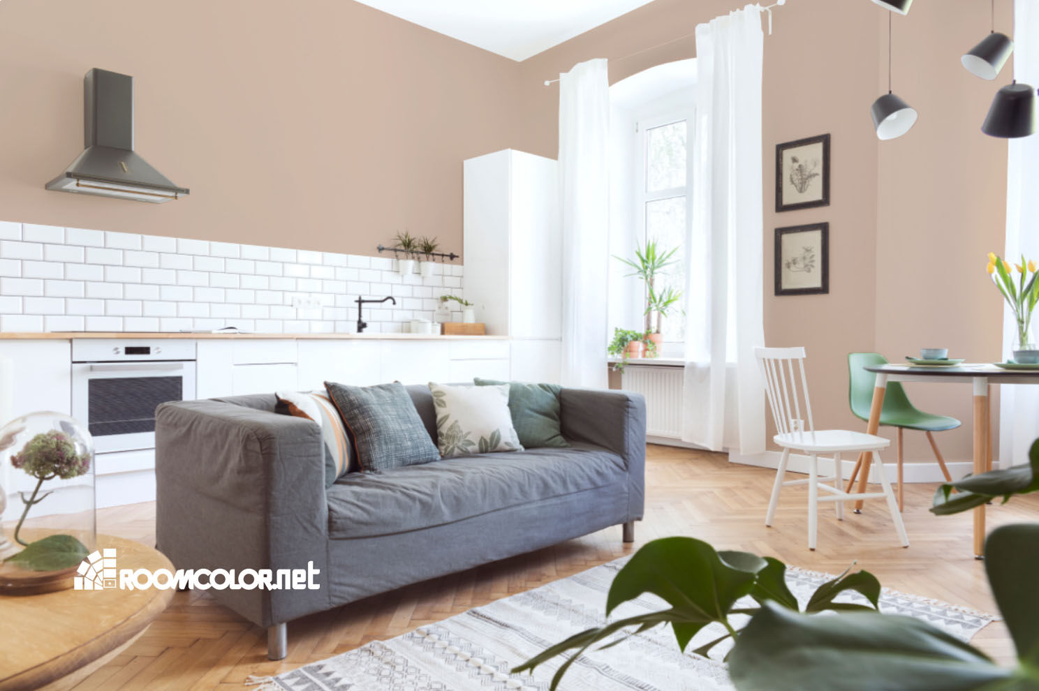 Dulux 82YR 55/140