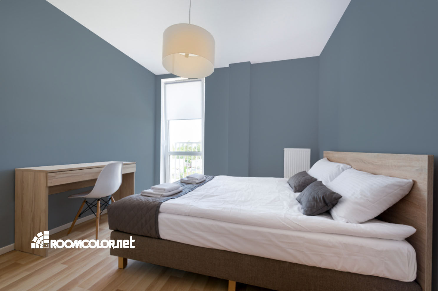 Dulux 90BG 30/073