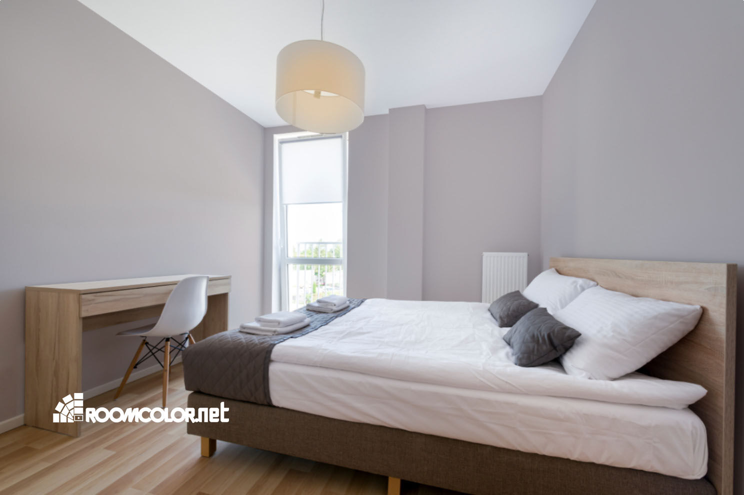 Dulux 90RR 64/025