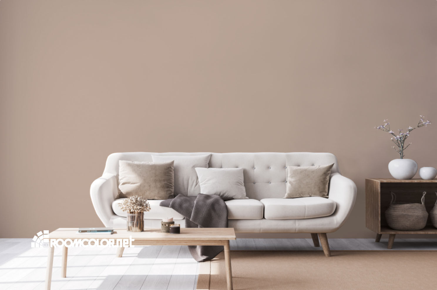 Dulux 90YR 53/132