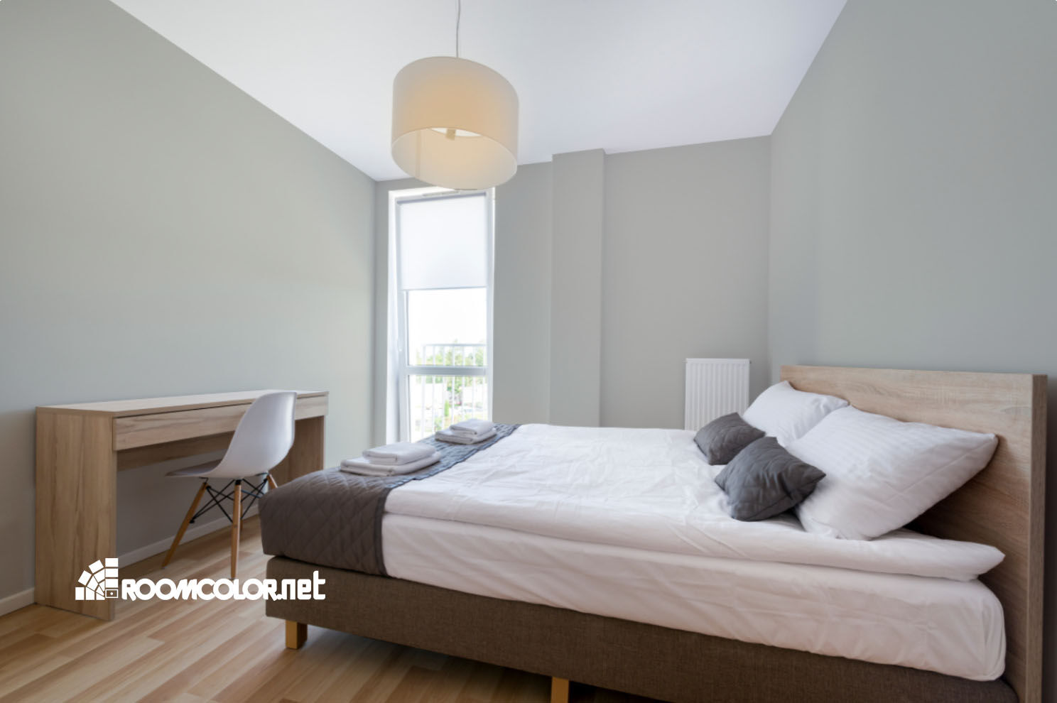 Dulux 96YY 66/036