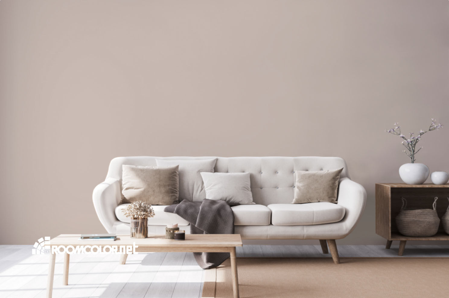 Dulux 90YR 67/085