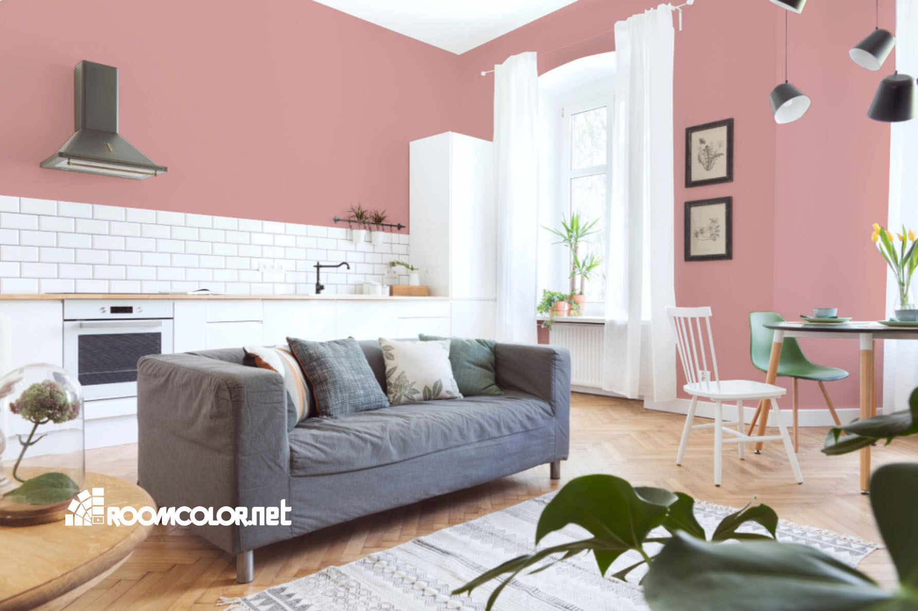 Dulux 02YR 45/229