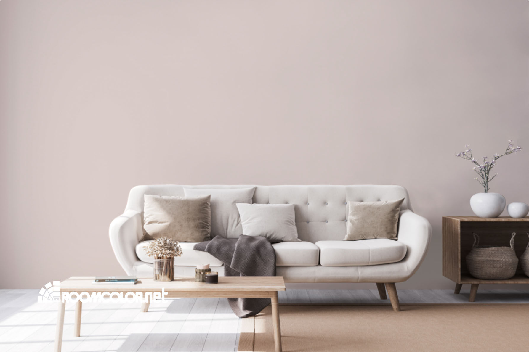 Dulux 51YR 83/054