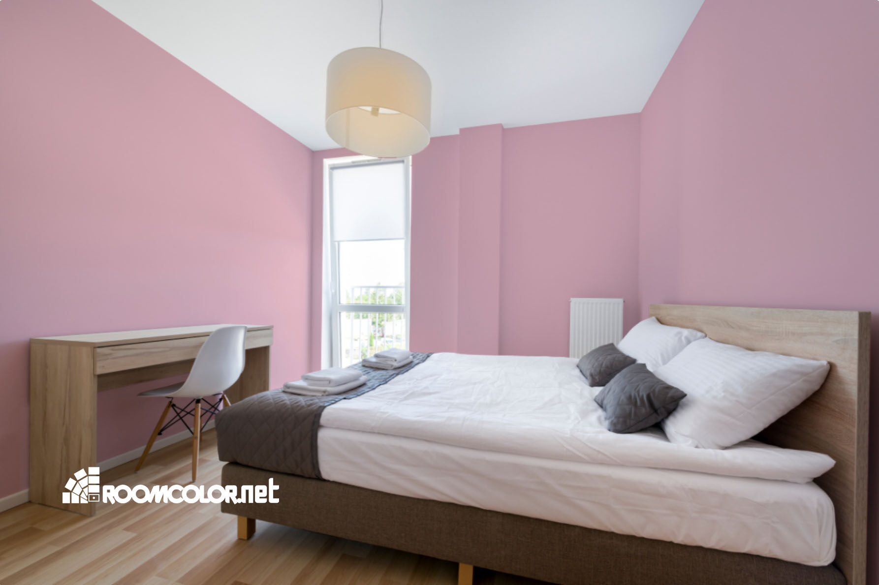 Dulux 57RR 62/183