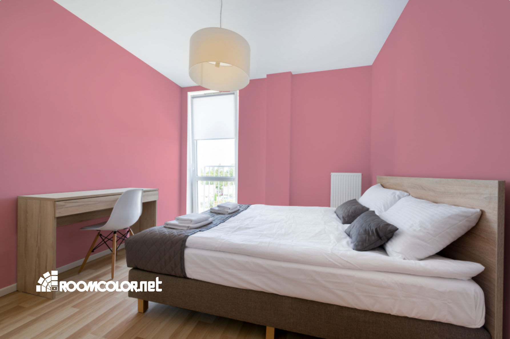 Dulux 81RR 47/323